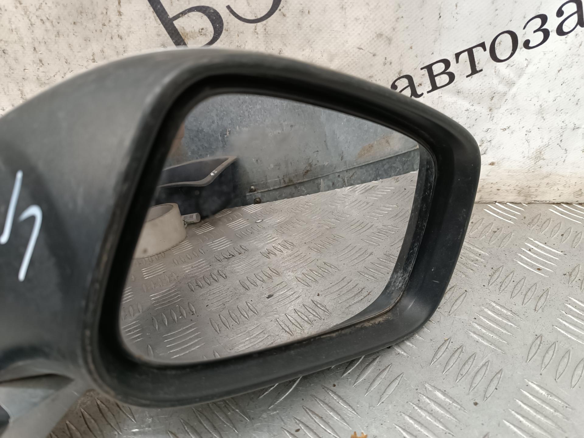 Зеркало боковое правое Peugeot 807 купить в России