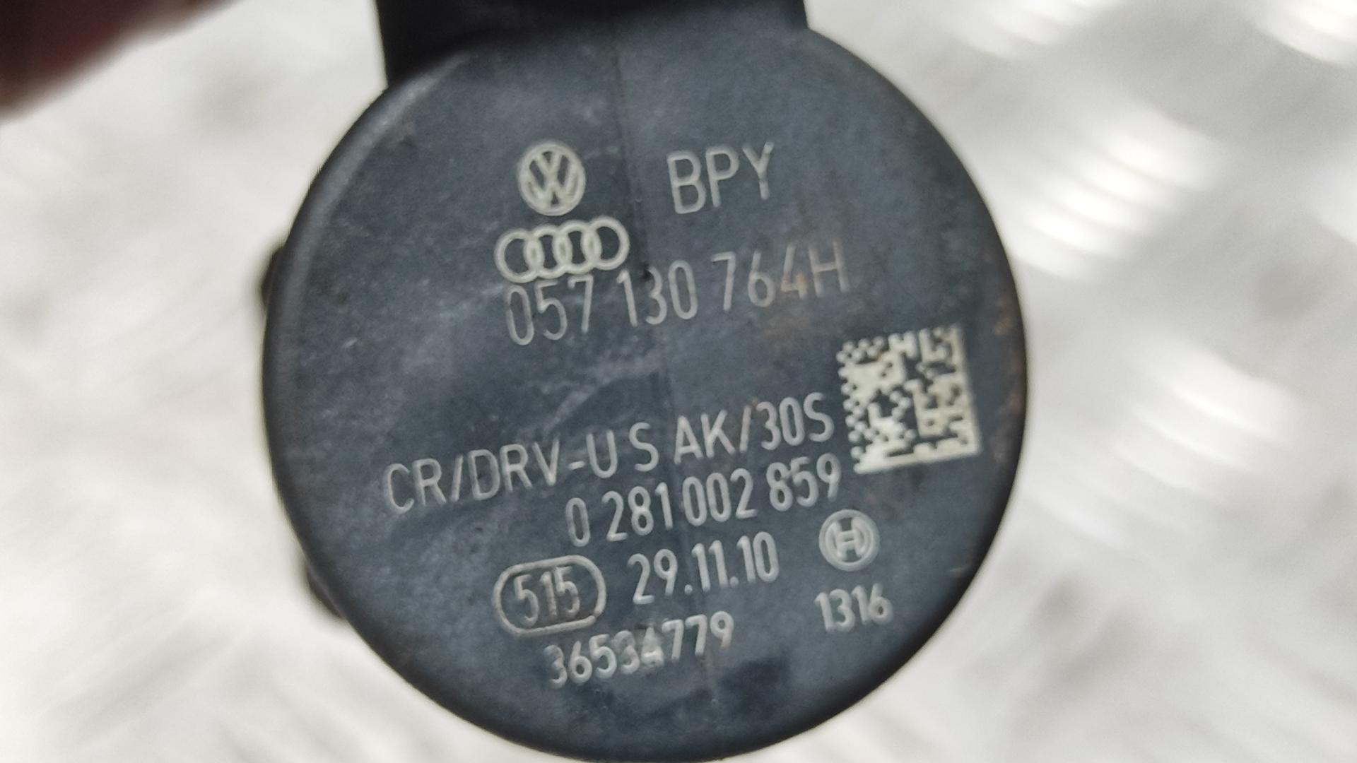 Регулятор давления топлива Audi A4 B5 купить в Беларуси