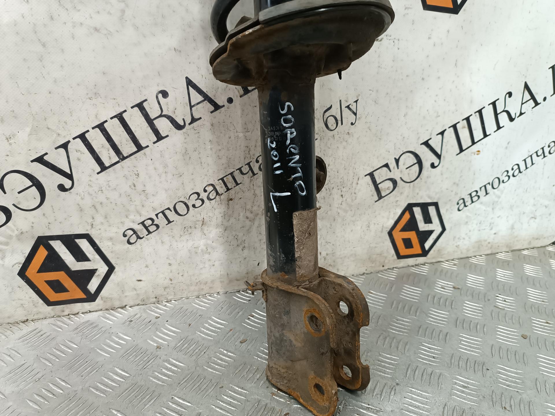 Стойка амортизатора переднего левого (МакФерсон) Kia Sorento 1 купить в России
