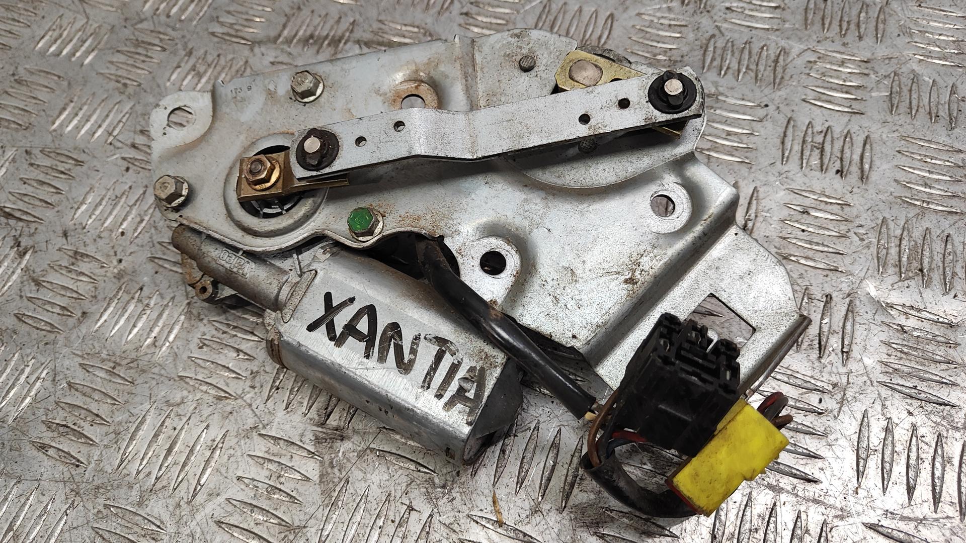 Моторчик стеклоочистителя задний Citroen Xantia купить в России
