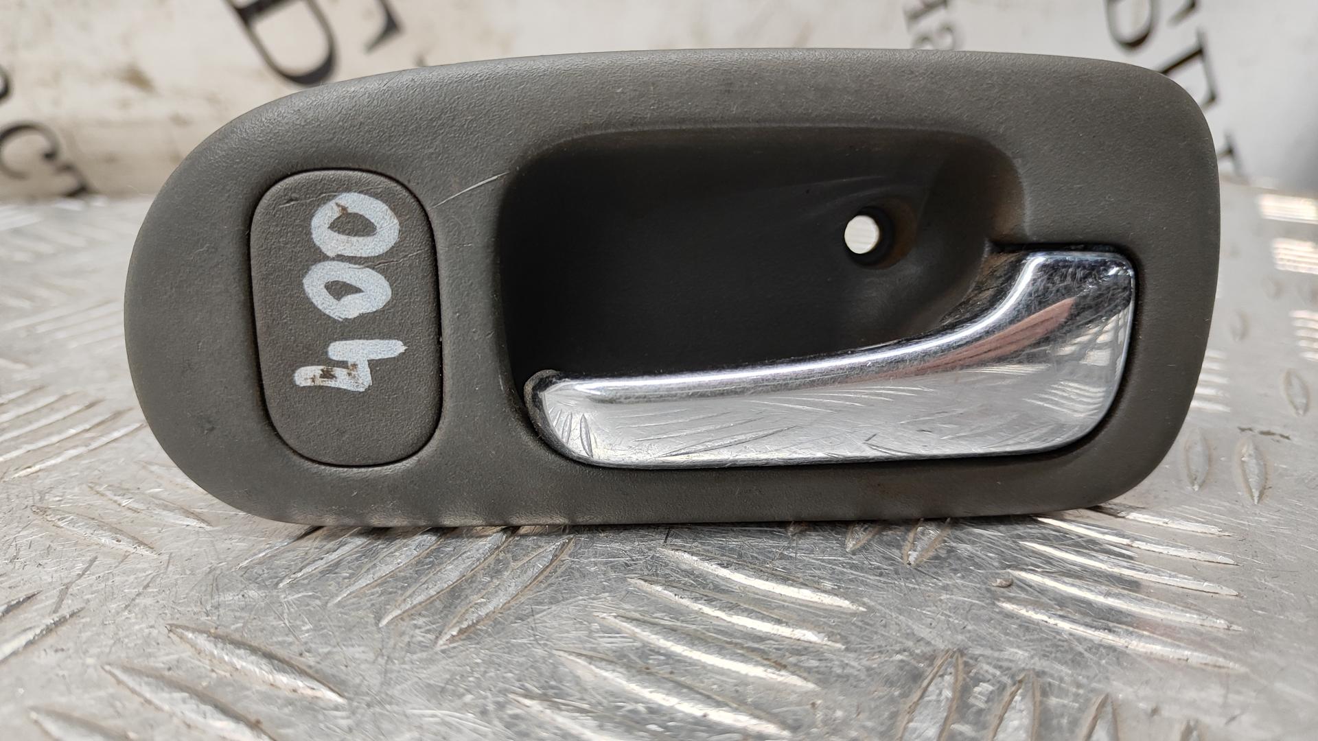 Ручка двери внутренняя задняя правая Rover 400 HH-R купить в России