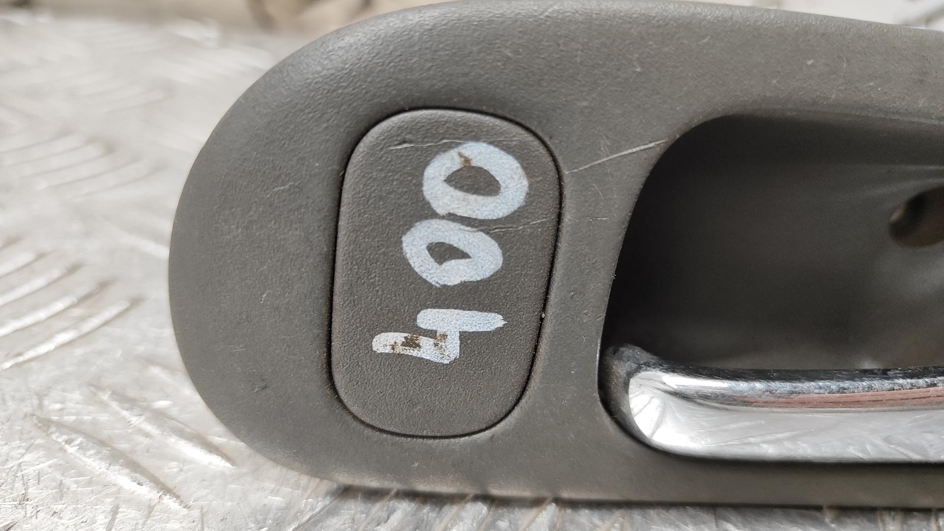 Ручка двери внутренняя задняя правая Rover 400 HH-R купить в России