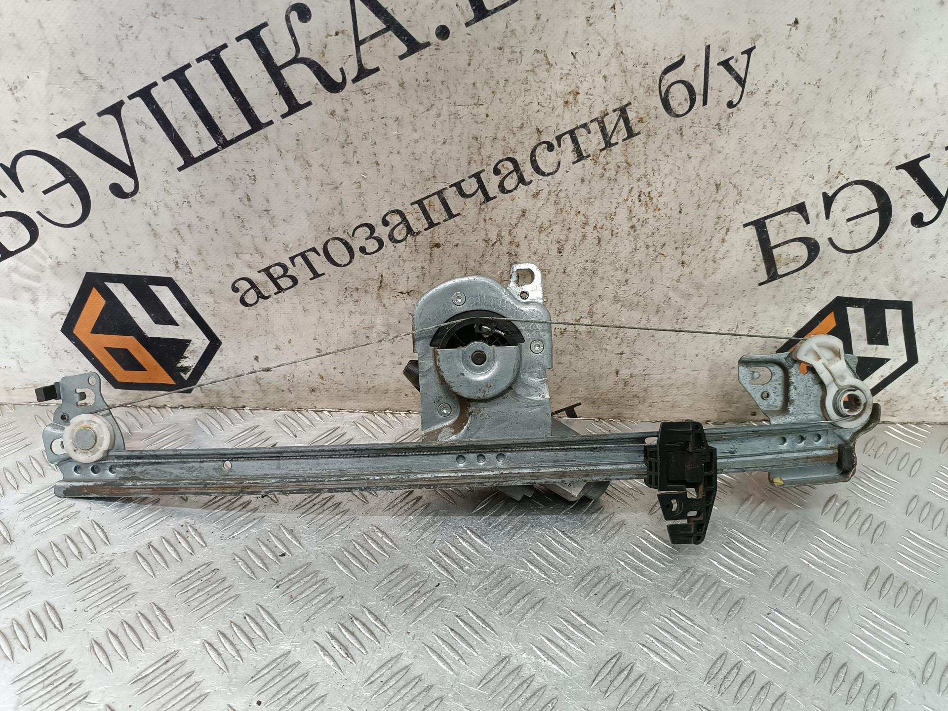 Стеклоподъемник механический двери передней правой Citroen C3 1 купить в Беларуси