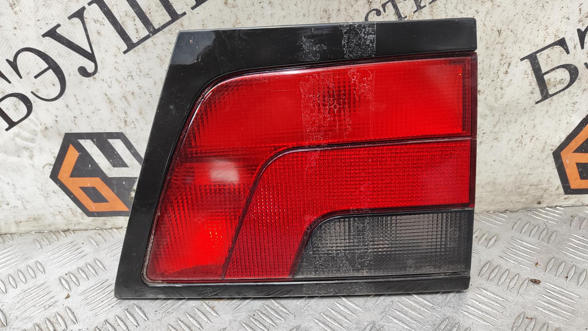 Фонарь крышки багажника правый Peugeot 806 купить в России