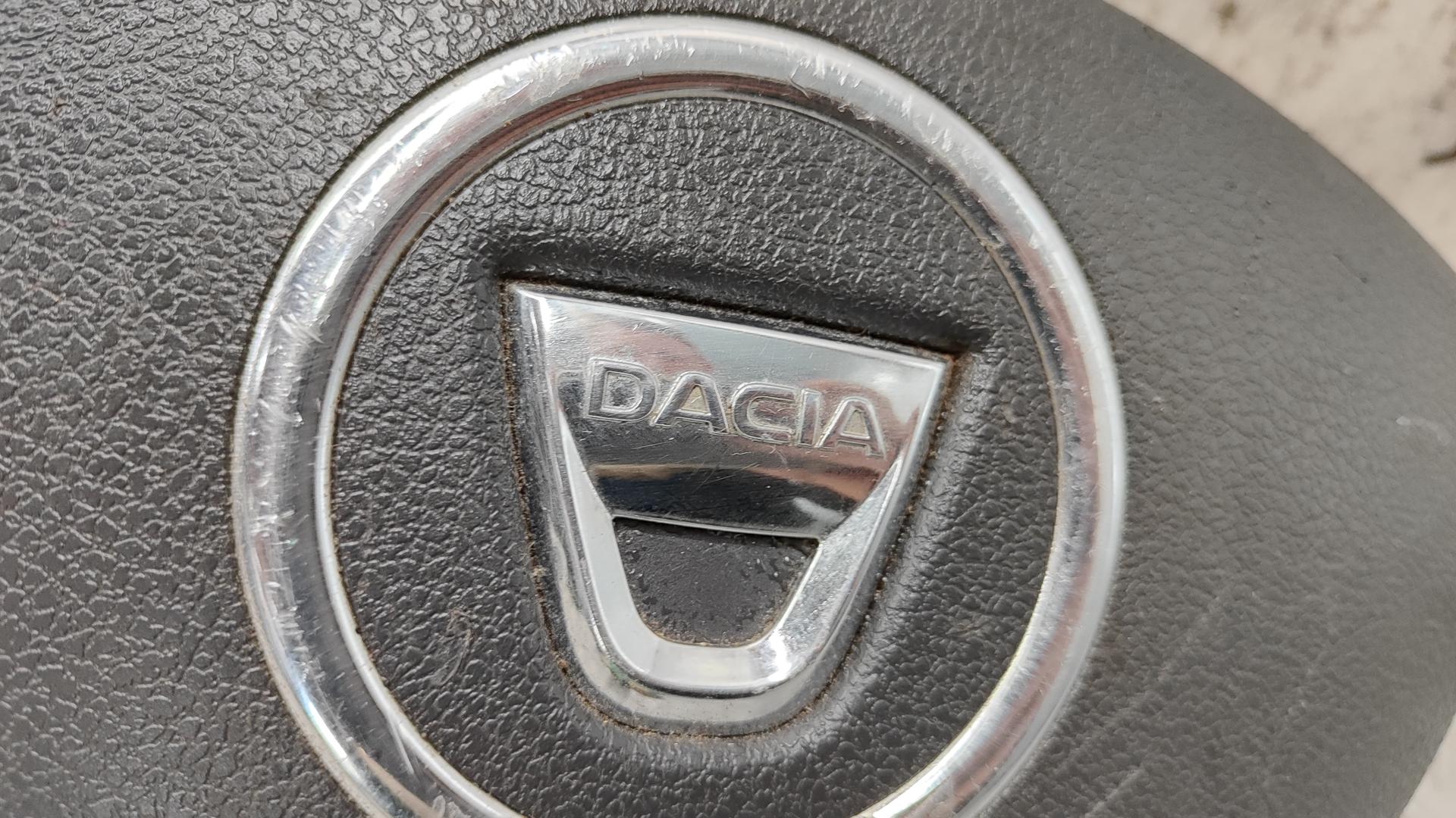 Подушка безопасности в рулевое колесо Dacia Duster купить в России