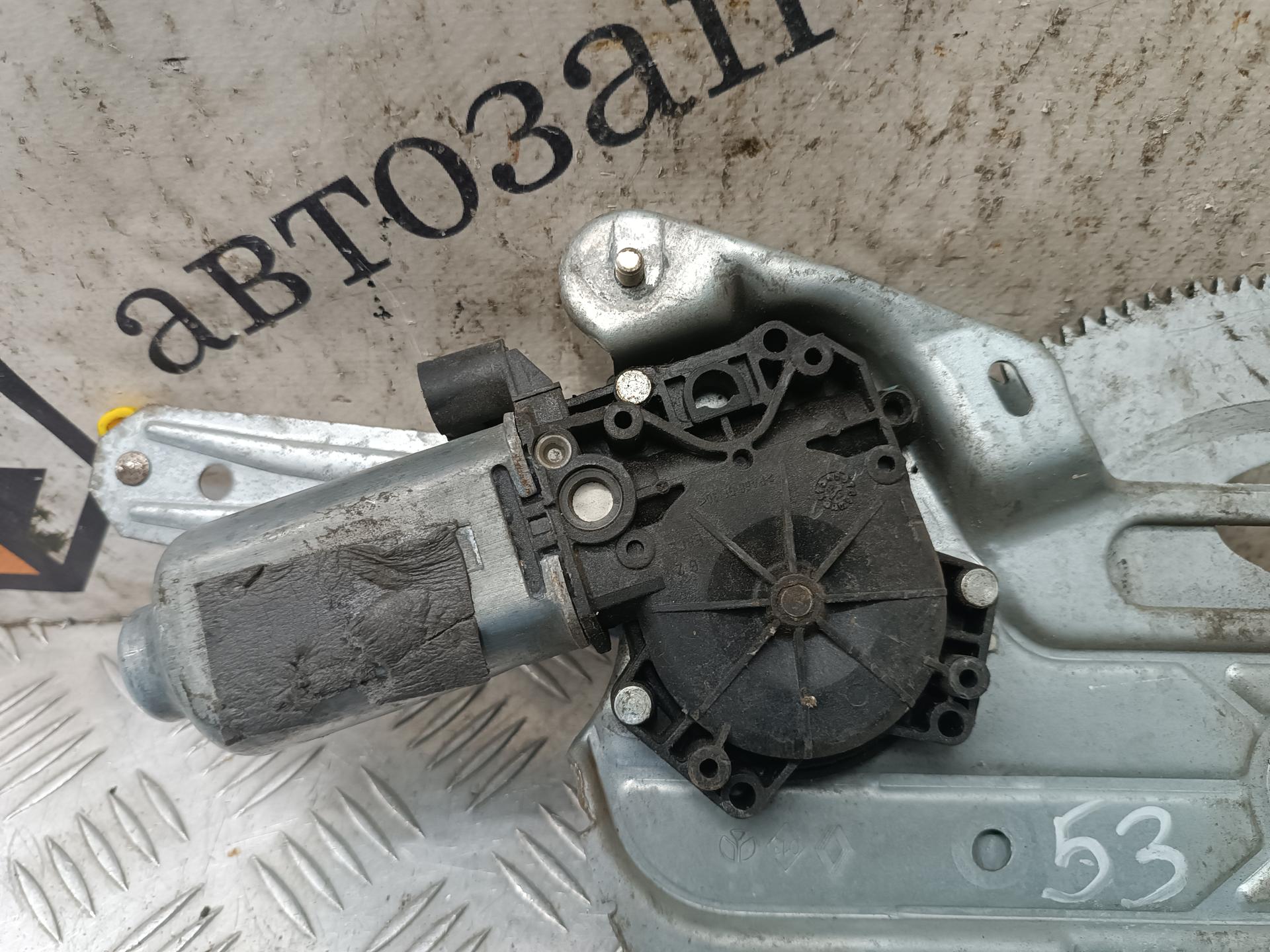 Стеклоподъемник механический двери передней левой Renault Safrane купить в России
