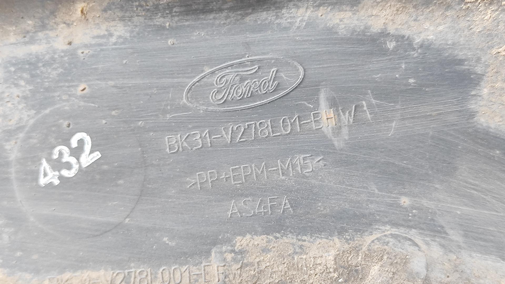 Накладка декоративная (молдинг) переднего левого крыла Ford Transit 5 купить в Беларуси